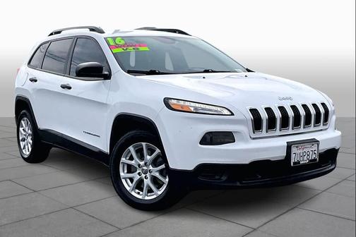 2016 Jeep Cherokee Sport