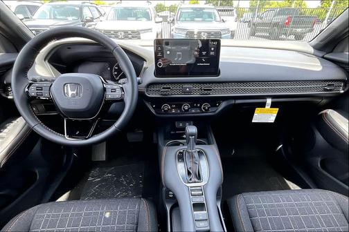 Platinum White Pearl 2026 Honda HR-V AWD Sport