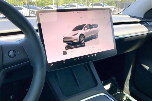 Pearl White Multi-Coat 2023 Tesla Model Y AWD