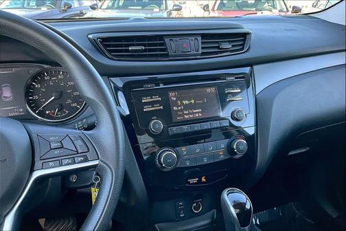 2017 Nissan Rogue Sport S