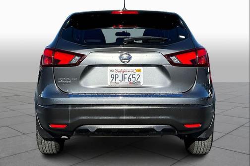 2017 Nissan Rogue Sport S