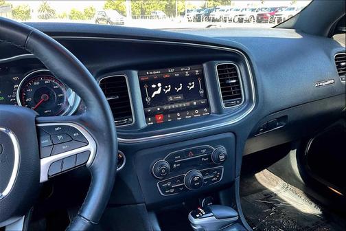 2018 Dodge Charger SXT Plus
