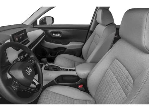 Platinum White Pearl 2026 Honda HR-V LX