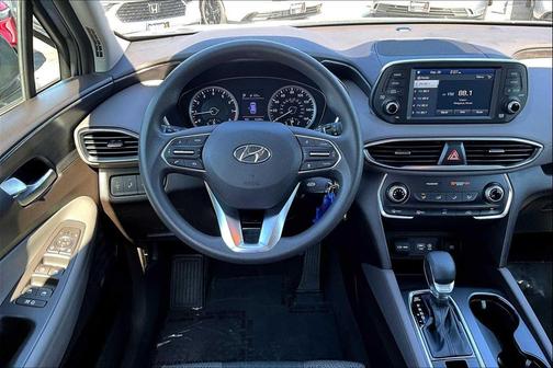 2019 Hyundai SANTA FE SE 2.4