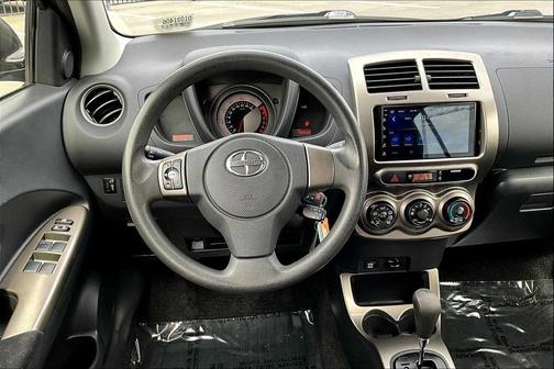2013 Scion xD 5dr HB Auto