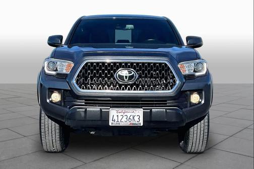Magnetic Gray Metallic 2018 Toyota Tacoma TRD Off Road