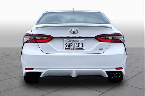 White 2022 Toyota Camry SE
