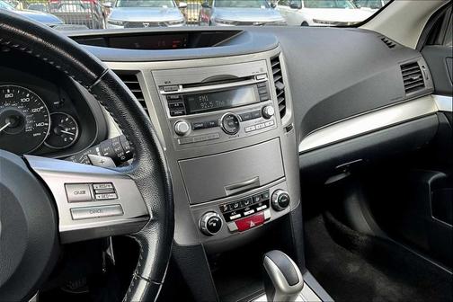 2010 Subaru Outback 2.5 i Premium