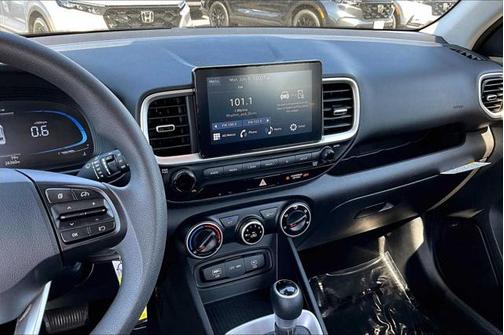 2023 Hyundai VENUE SE