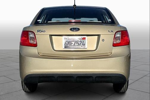 2010 Kia Rio LX