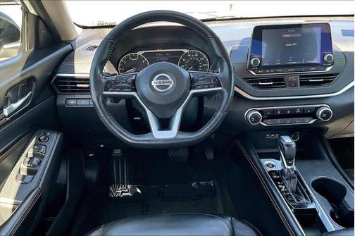 2021 Nissan Altima SR FWD