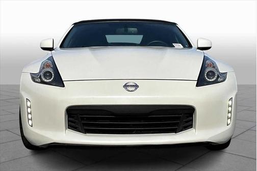 2018 Nissan 370Z Touring Sport