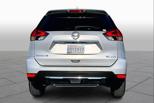 2018 Nissan Rogue SL