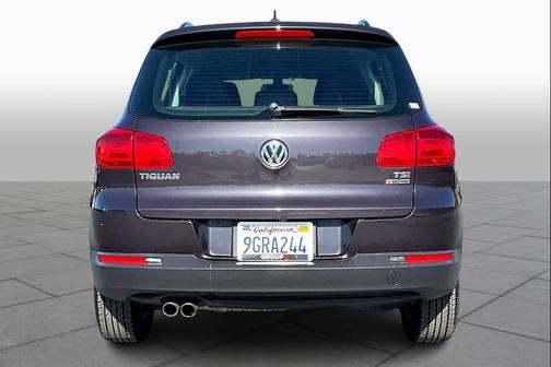 2016 Volkswagen Tiguan S