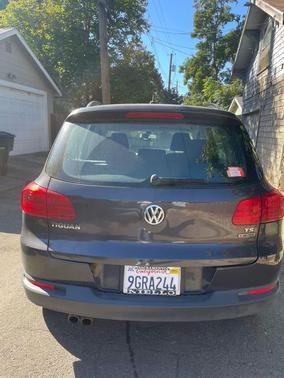 2016 Volkswagen Tiguan S