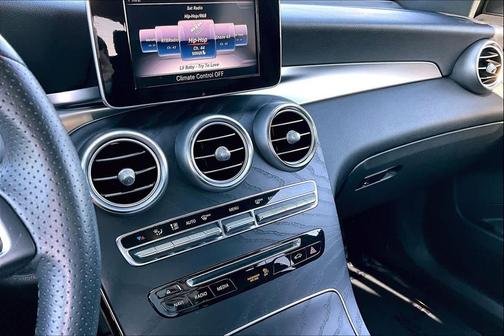 2018 Mercedes-Benz GLC 300 4MATIC