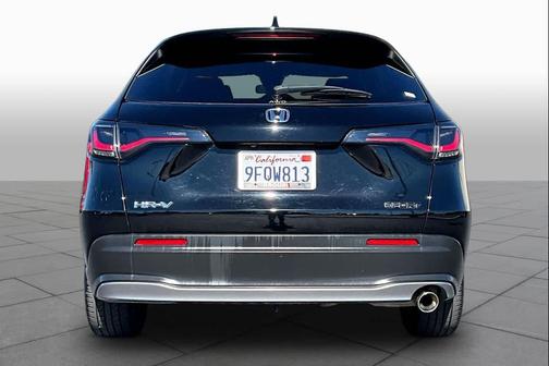 Crystal Black Pearl 2023 Honda HR-V AWD Sport