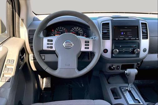 Magnetic Black Pearl 2019 Nissan Frontier SV