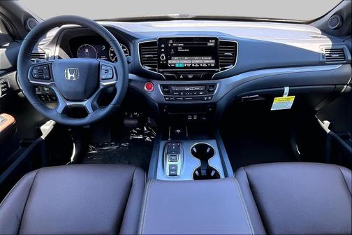 Crystal Black Pearl 2026 Honda Ridgeline RTL