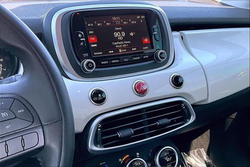 Bianco Gelato (White Clear Coat) 2017 FIAT 500X Lounge