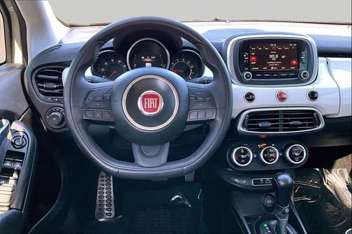 Bianco Gelato (White Clear Coat) 2017 FIAT 500X Lounge