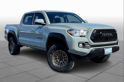 2022 Toyota Tacoma SR5