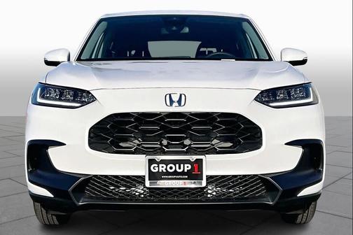 Platinum White Pearl 2026 Honda HR-V LX