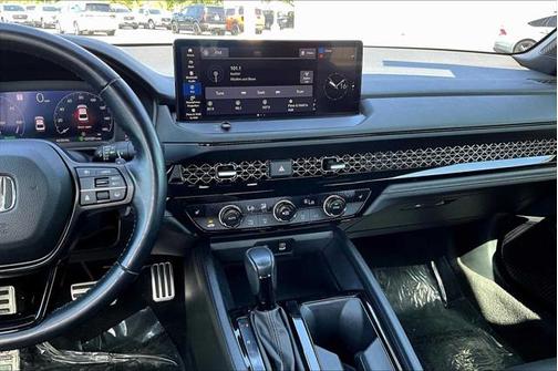 2023 Honda Accord Hybrid Base