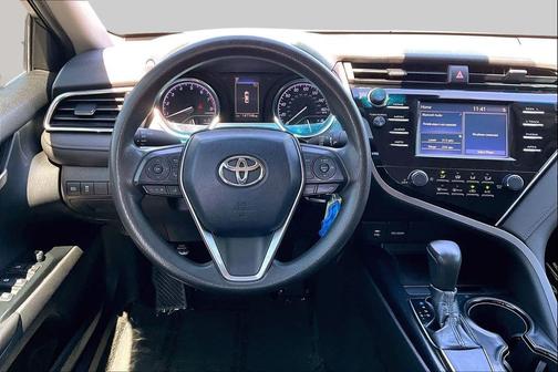 Super White 2018 Toyota Camry LE