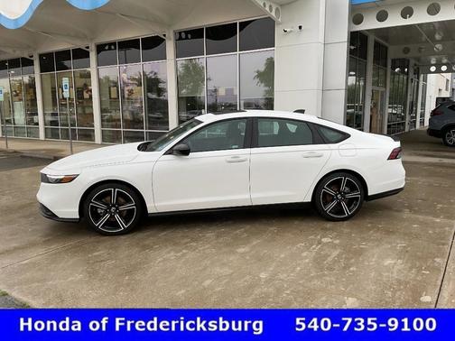 Platinum White Pearl 2026 Honda Accord Hybrid