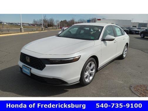 Platinum White Pearl 2025 Honda Accord
