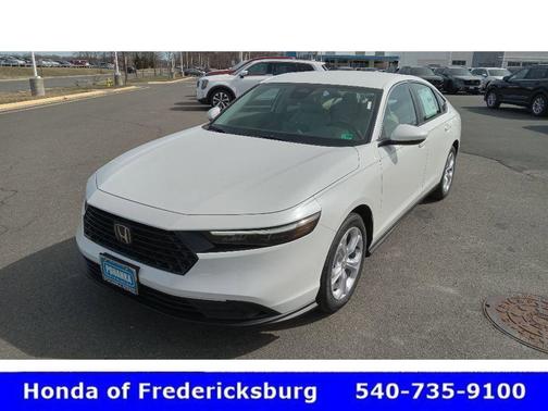 Platinum White Pearl 2025 Honda Accord