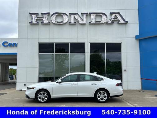 Platinum White Pearl 2025 Honda Accord