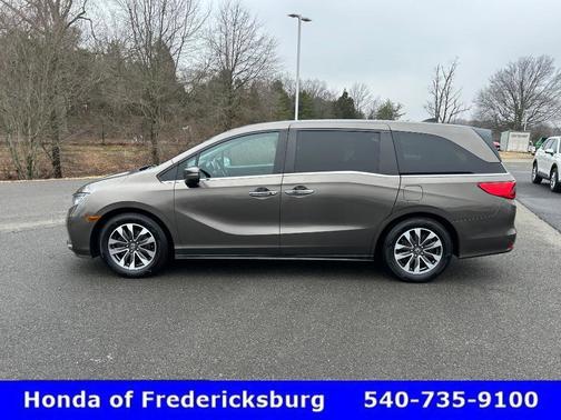 2022 Honda Odyssey 