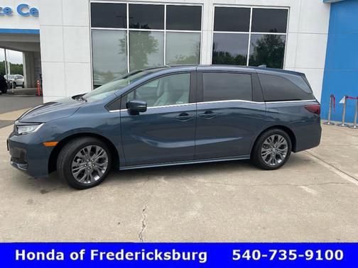 Smoke Blue Pearl 2026 Honda Odyssey