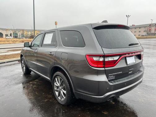 Photo 5 of 33 of 2017 Dodge Durango GT