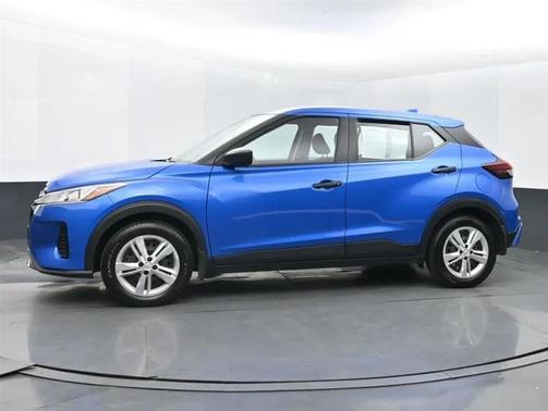 2023 Nissan Kicks S