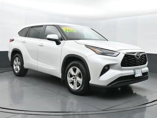 2023 Toyota Highlander LE