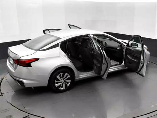 2023 Nissan Altima S FWD