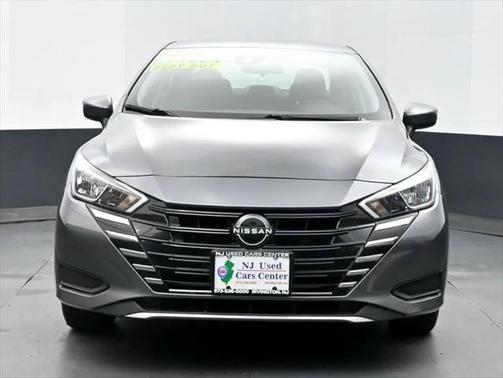 2023 Nissan Versa 1.6 SV