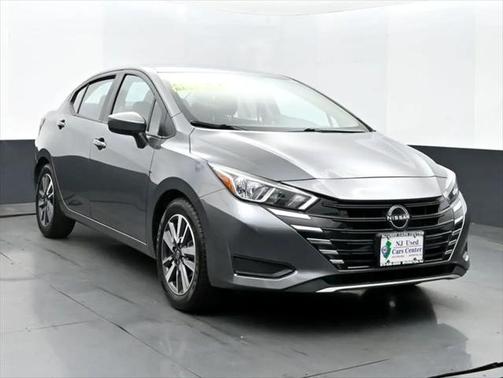 2023 Nissan Versa 1.6 SV