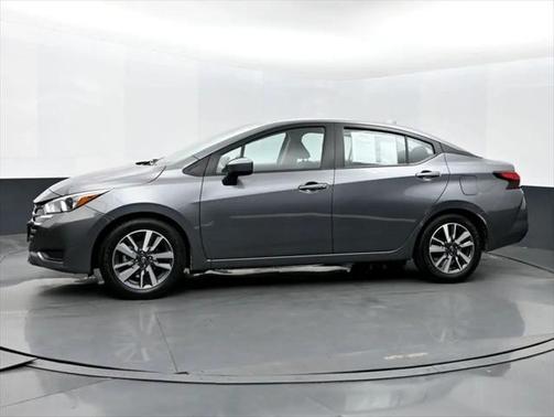 2023 Nissan Versa 1.6 SV
