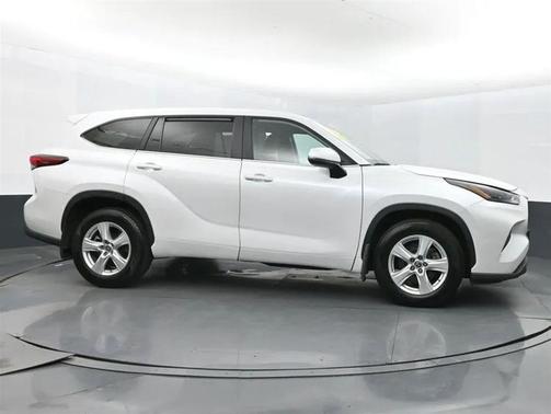 2023 Toyota Highlander Others