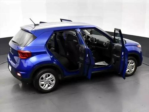 2024 Hyundai VENUE SE