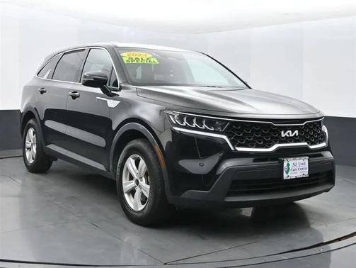 2023 Kia Sorento LX