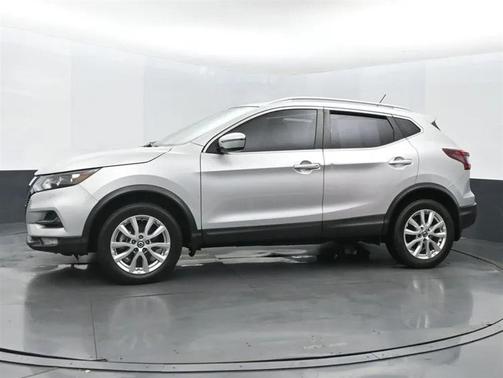 2021 Nissan Rogue Sport SV
