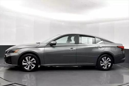 2023 Nissan Altima S FWD