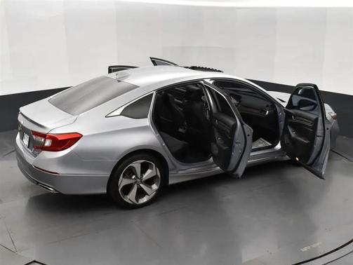 2020 Honda Accord Touring 2.0T