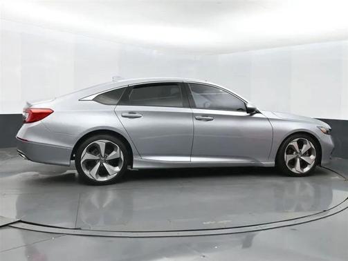 2020 Honda Accord Touring 2.0T