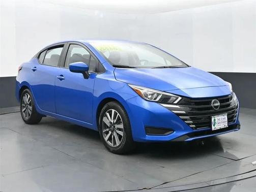 2023 Nissan Versa 1.6 SV